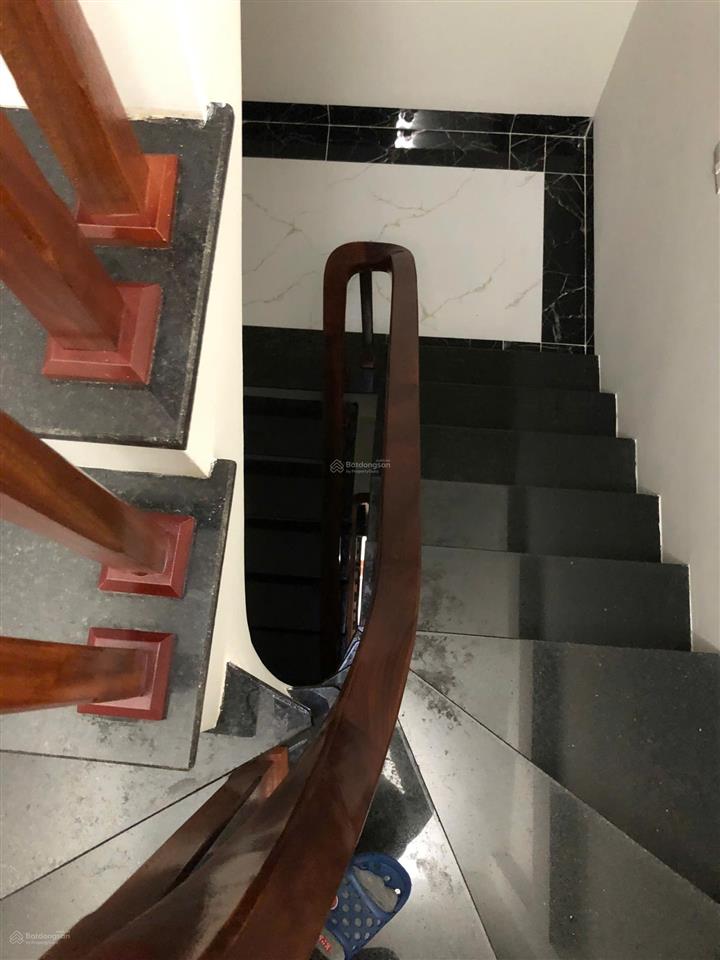 Bán nhà đường định công thượng 50m x 7 tầng, thang máy, oto  mr phát 0982 612 ***