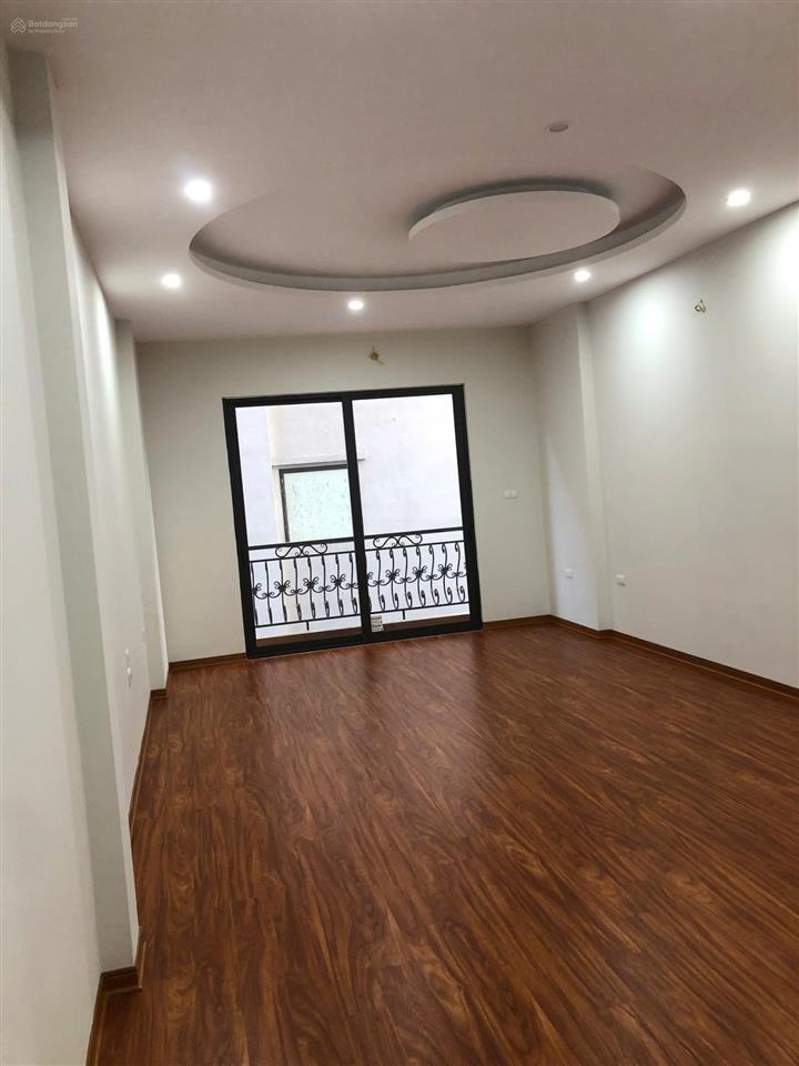 Bán nhà đường định công thượng 50m x 7 tầng, thang máy, oto  mr phát 0982 612 ***