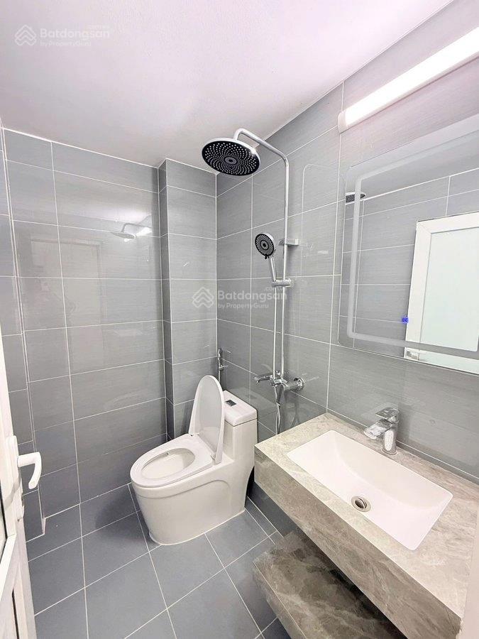 Siêu phẩm định công thượng ô tô vào nhà 43m x 5 tầng nội thất cơ bản 1 nhà ra phố giá tốt 11.5 tỷ