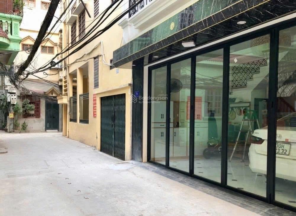Phân lô tô vĩnh diện thang máy cao cấp ô tô vào nhà 31m 6 tầng trung tâm thanh xuân