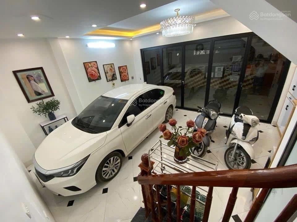 Phân lô tô vĩnh diện thang máy cao cấp ô tô vào nhà 31m 6 tầng trung tâm thanh xuân