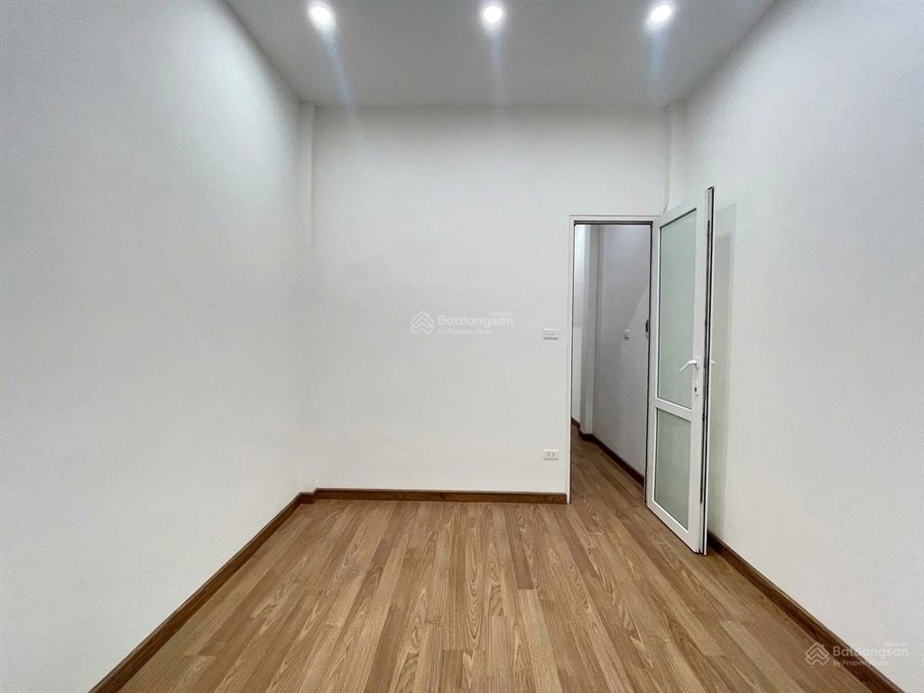 Siêu phẩm vương thừa vũ nhà 5 tầng 2 mặt thoáng vĩnh viễn trung tâm thanh xuân chỉ 9.5 tỷ