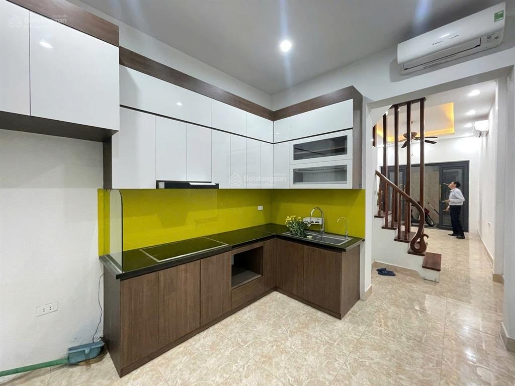 Siêu phẩm vương thừa vũ nhà 5 tầng 2 mặt thoáng vĩnh viễn trung tâm thanh xuân chỉ 9.5 tỷ