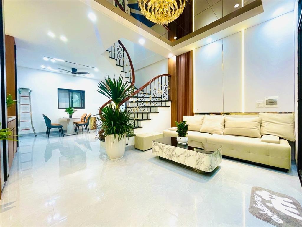Siêu phẩm định công thượng hoàng mai  thanh xuân  nhà mới đẹp long lanh full nội thất