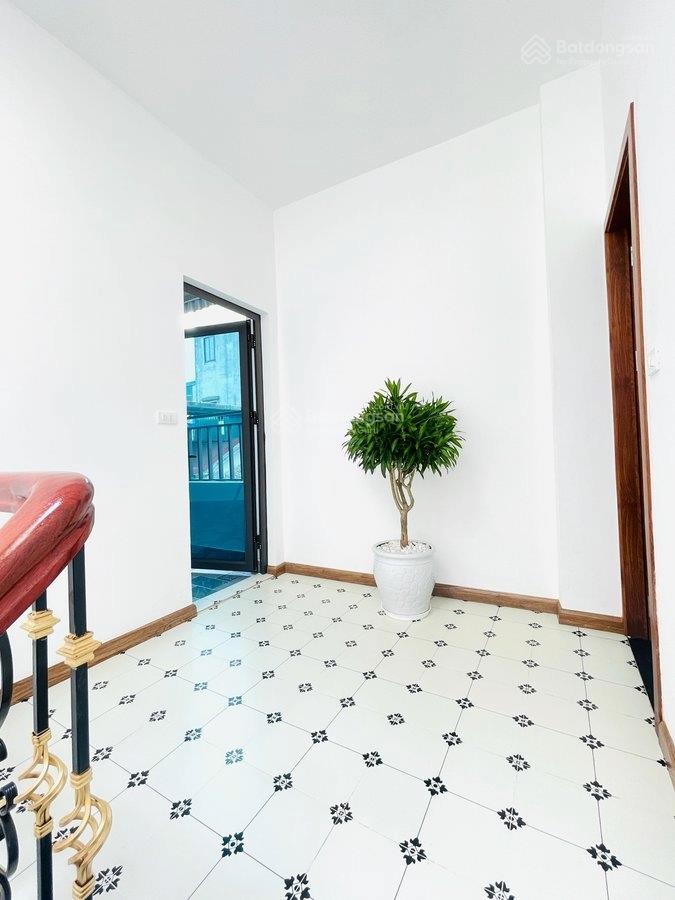 Bán nhà định công thượng 37m 4 tầng 2 mặt thoáng full nội thất  mr phát 0982 612 ***