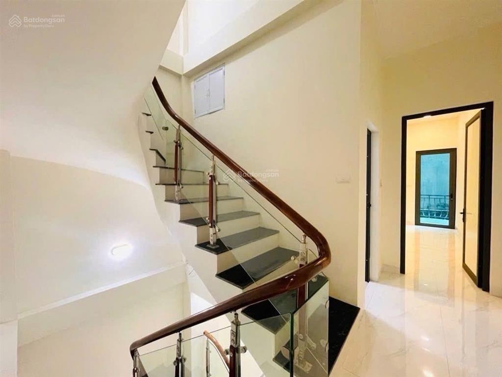 Bán nhà phố tô vĩnh diện vương thừa vũ  hoàng văn thái thanh xuân 59m 4 phòng ngủ  0982 612 ***