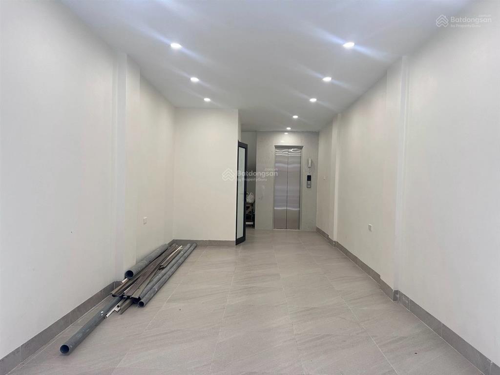 Bán nhà phố tô vĩnh diện hoàng văn thái  thanh xuân 36m 7 tầng thang máy gara ô tô