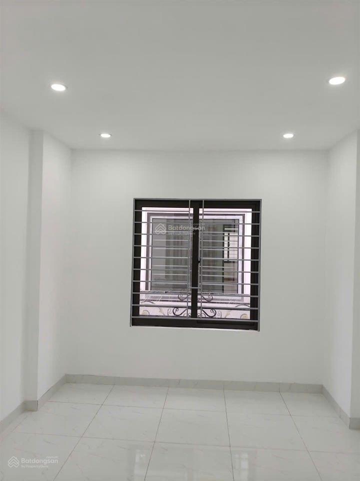 Bán nhà ngọc hồi hoàng liệt hoàng mai hà nội 46m x 5 tầng giá 7.6ty  0972 253 ***