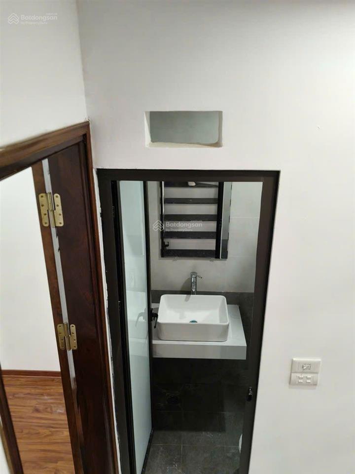 Bán nhà ngọc hồi hoàng liệt hoàng mai hà nội 46m x 5 tầng giá 7.6ty  0972 253 ***