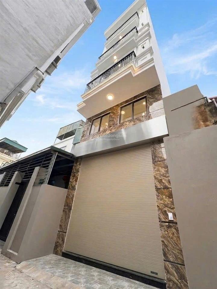 Bán gấp nhà đẹp, 5 phòng, 3wc, 65m2 tại tả thanh oai, đại thanh giá 5,7 tỷ  0983 860 ***