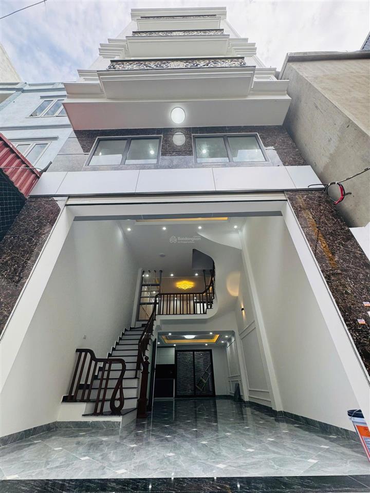 Bán gấp nhà đẹp, 5 phòng, 3wc, 65m2 tại tả thanh oai, đại thanh giá 5,7 tỷ  0983 860 ***