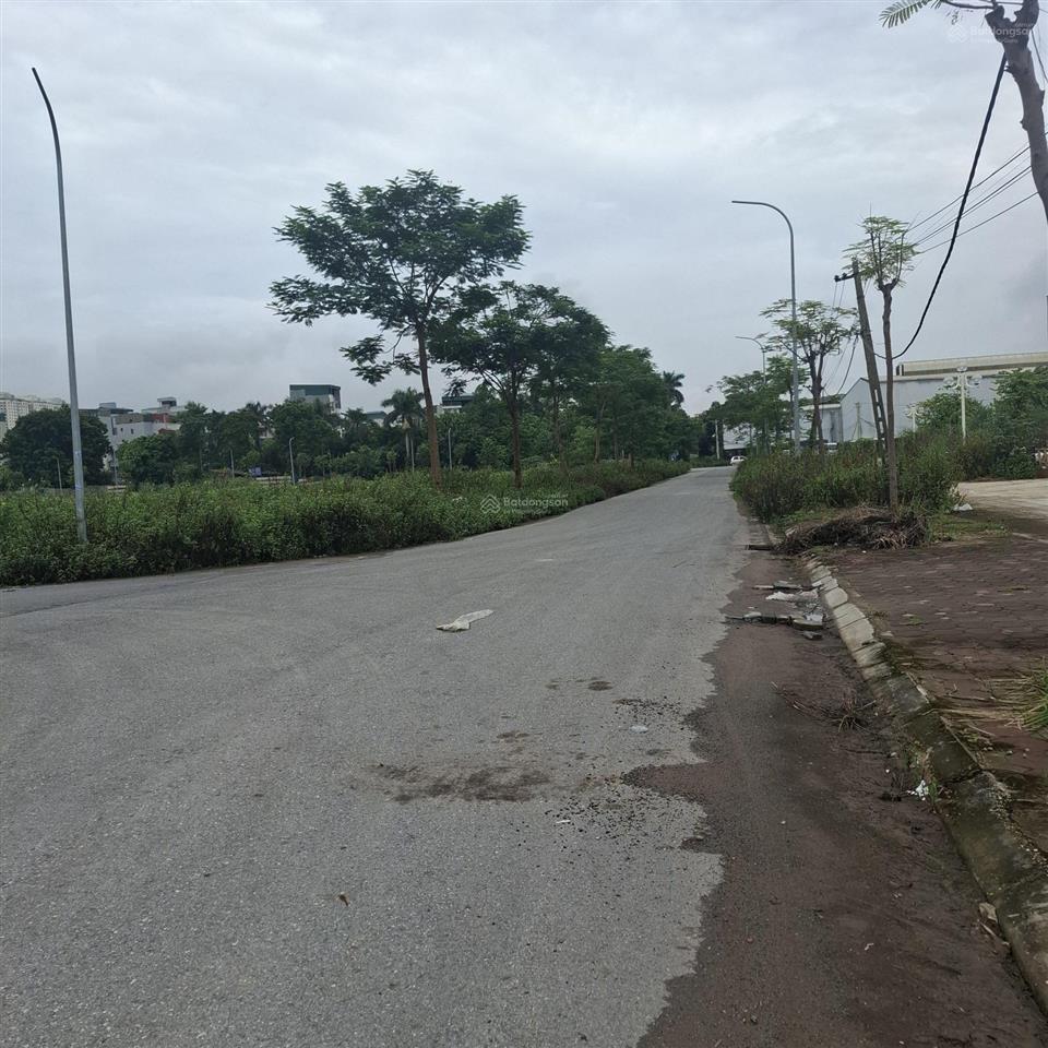 Bán nhà huỳnh cung tam hiệp đại thanh, thành phố hà nội, nhà dân xây chắc chắn.  0983 860 ***