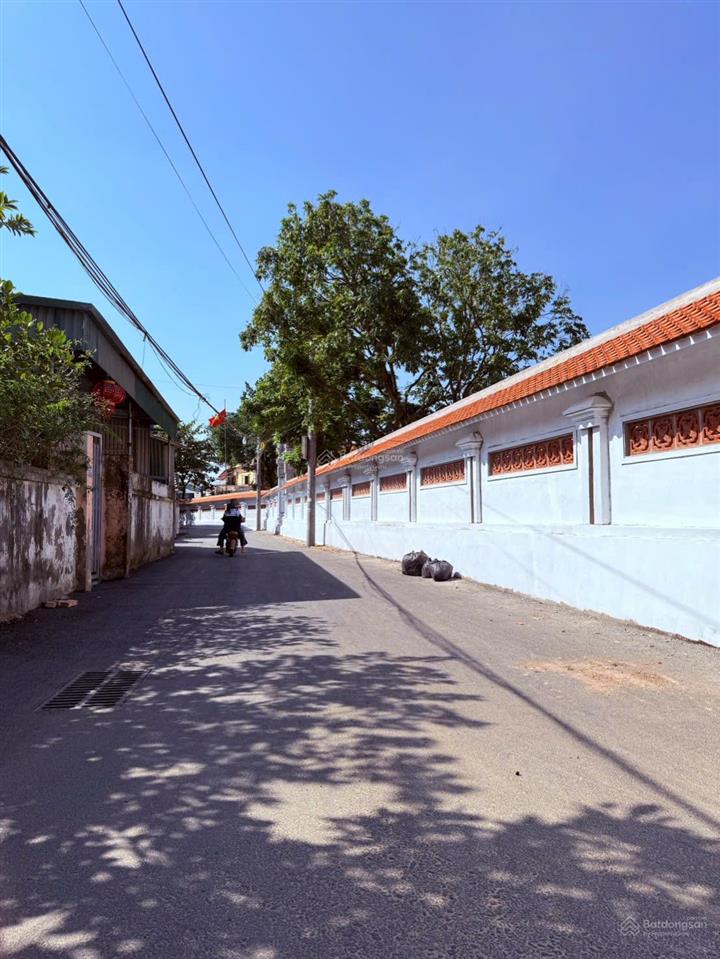 Bán lô đất 41 mtại xã đỗ động, thanh oai, hn. lô góc, mt 4m tô vào đất, ngõ thông, sát khu vin,