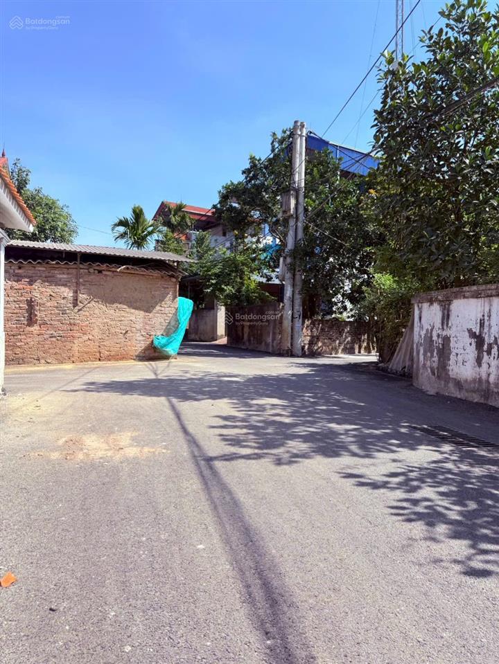 Bán lô đất 41 mtại xã đỗ động, thanh oai, hn. lô góc, mt 4m tô vào đất, ngõ thông, sát khu vin,