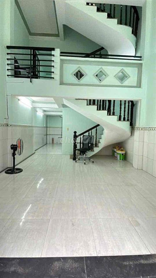 Cần cho thuê nhà nguyên căn hẻm 8m kinh doanh 1 trục Phạm Văn Chiêu