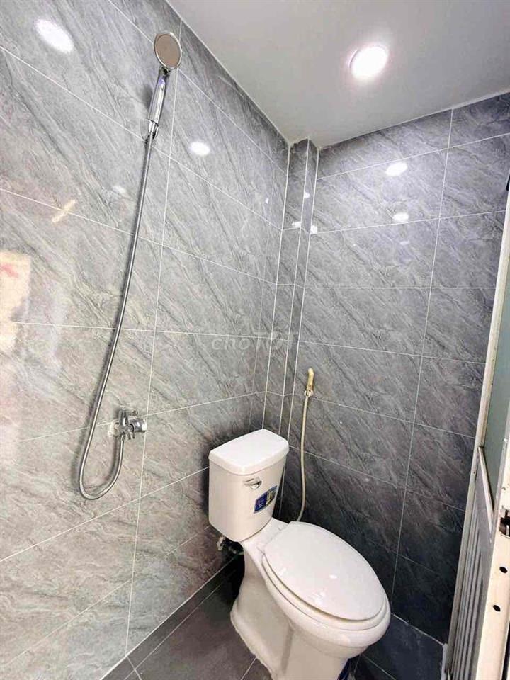 Cho thuê nhà nguyên căn mặt tiền chợ đường số 3 F9 Gò Vấp