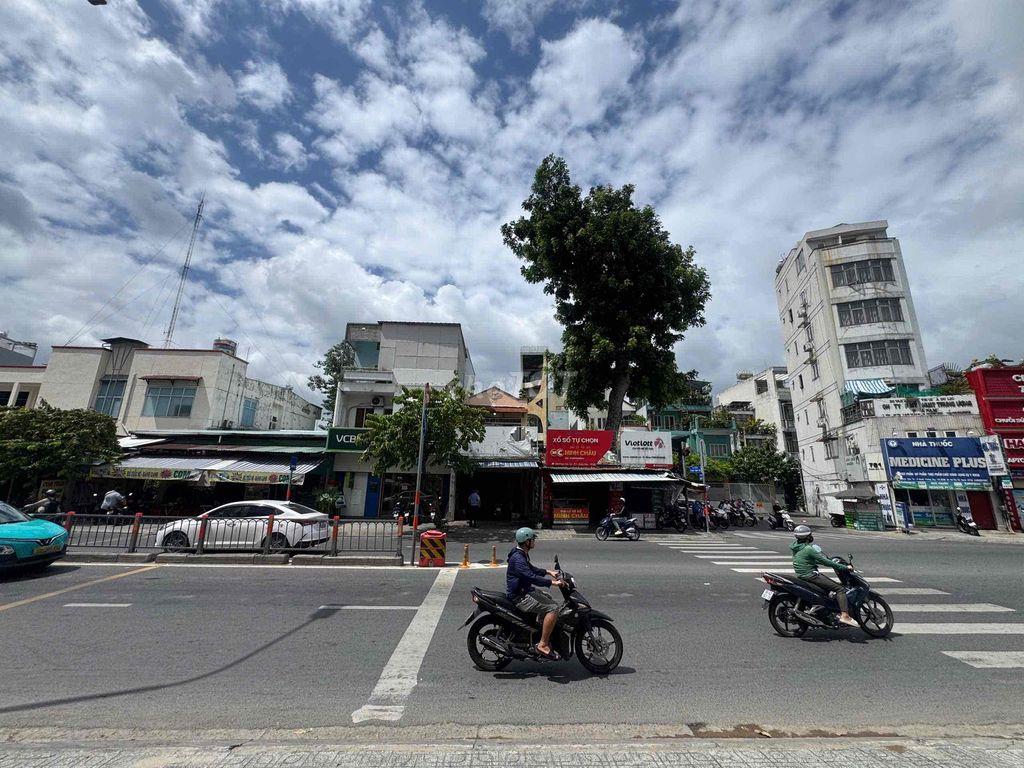 Cho thuê nhà nguyên căn mặt tiền Phan Văn Trị ngay EMart F7 Gò Vấp