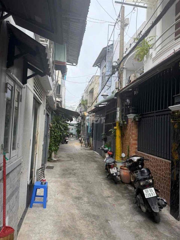 Cho thuê nhà nguyên căn hẻm 4m sạch đẹp đủ nội thất đường 51 F14 GV