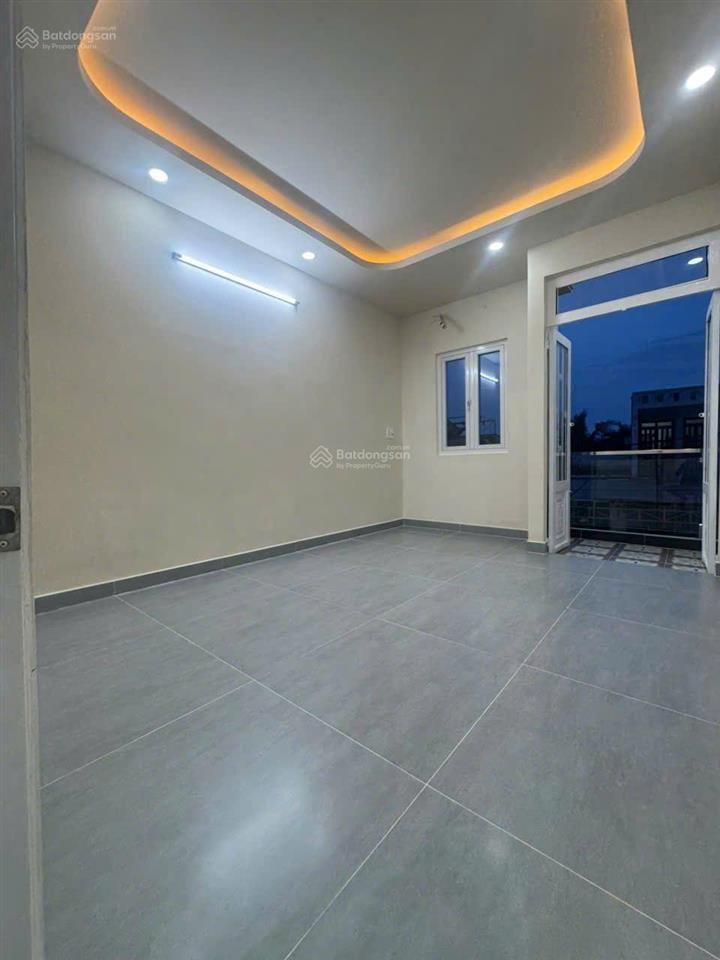 Tôi cần bán nhà mới đẹp hóc môn trung đông 12