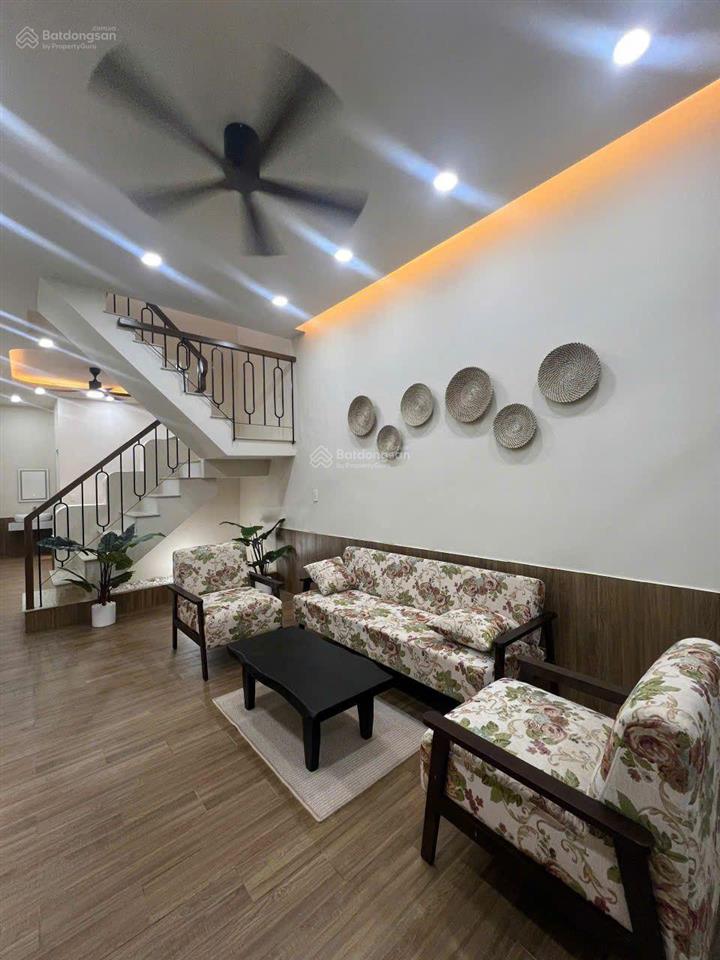 Tôi cần bán nhà mới đẹp hóc môn trung đông 12