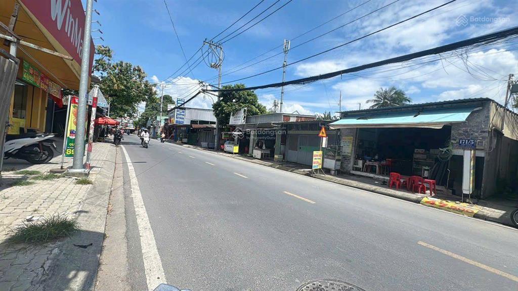 Cần bán nhà trịnh thị miếng gần ngã 5