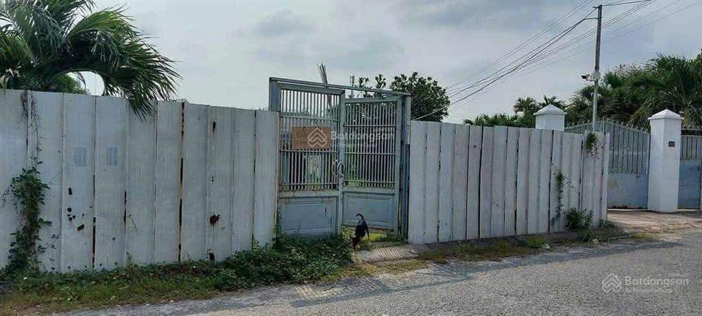 Cần bán lô đất mặt tiền đường nhựa nguyễn thị đành