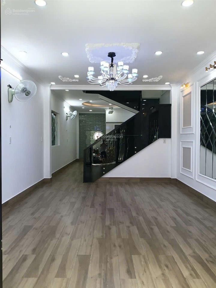 Tôi cần bán nhà hóc môn thới tam thôn 17