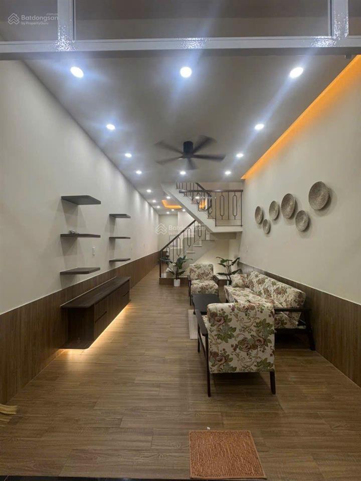 Tôi cần bán nhà hóc môn hẻm 3m xe hơi