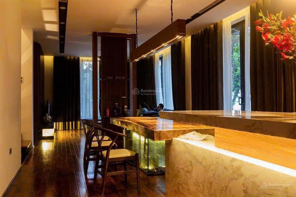 Bán biệt thự song lập marina ecopark 207 m² giá bán 42 tỷ bao phí