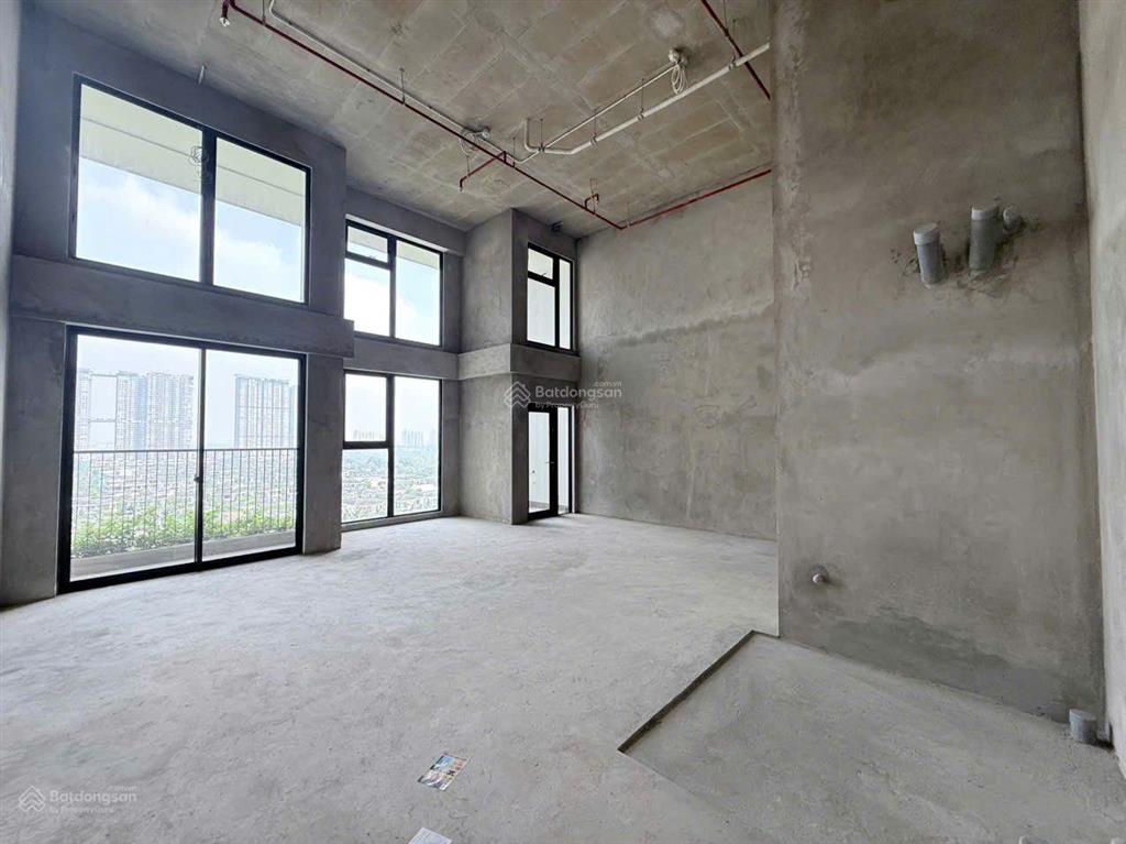 Gia đình cần bán gấp lo việc thông tầng mezza 125m2 sàn, 6,x tỷ sky forest lake 90m2  5,x tỷ lỗ
