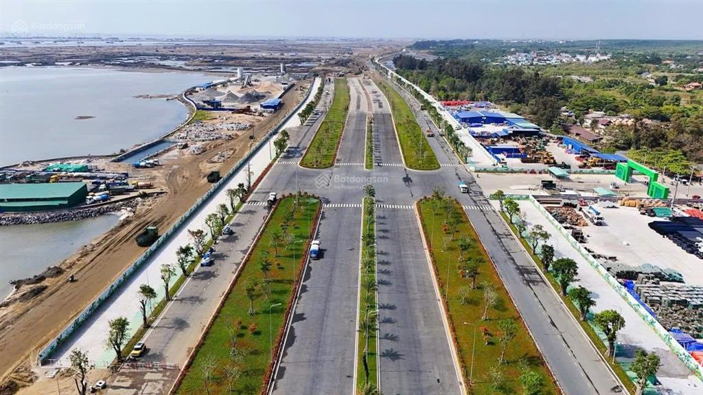 Bán đất 1000m2,có 400m2 thổ cư  giá 7 tỷ tại tam thôn hiệp, cần giờ, hcm