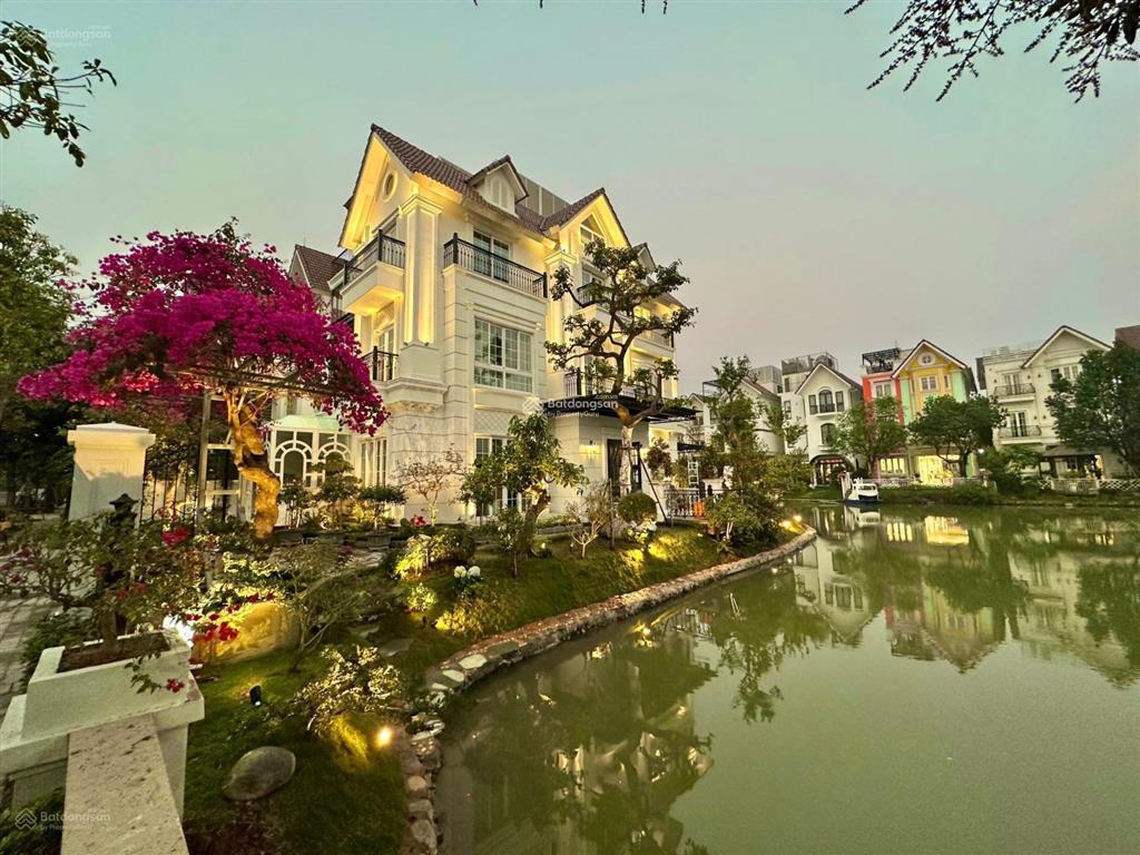 Bán nhanh, đầu hồi hoa phượng, tn  đn, 342m2, 145 tỷ, sông thoáng, vinhomesriverside 0932 533 ***