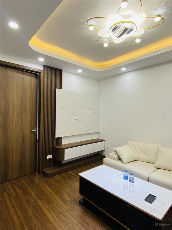 Bán chung cư nơ 14 khu đô thị định công. lô góc 2 ngủ vị trí siêu đẹp. dt 63m2. giá 4.8 tỷ