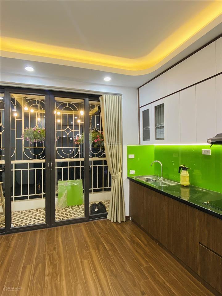 Bán chung cư nơ 14 khu đô thị định công. lô góc 2 ngủ vị trí siêu đẹp. dt 63m2. giá 4.8 tỷ