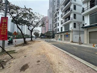 Cho thuê nhà mặt đường nguyễn thanh bình quận hà đông cũ. diện tích 1633,8m2, mặt tiền 24m