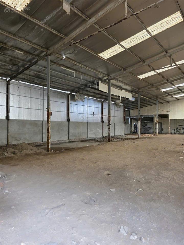 Cho thuê kho diện tích 936 m² tại xã tứ hiệp, huyện thanh trì cũ