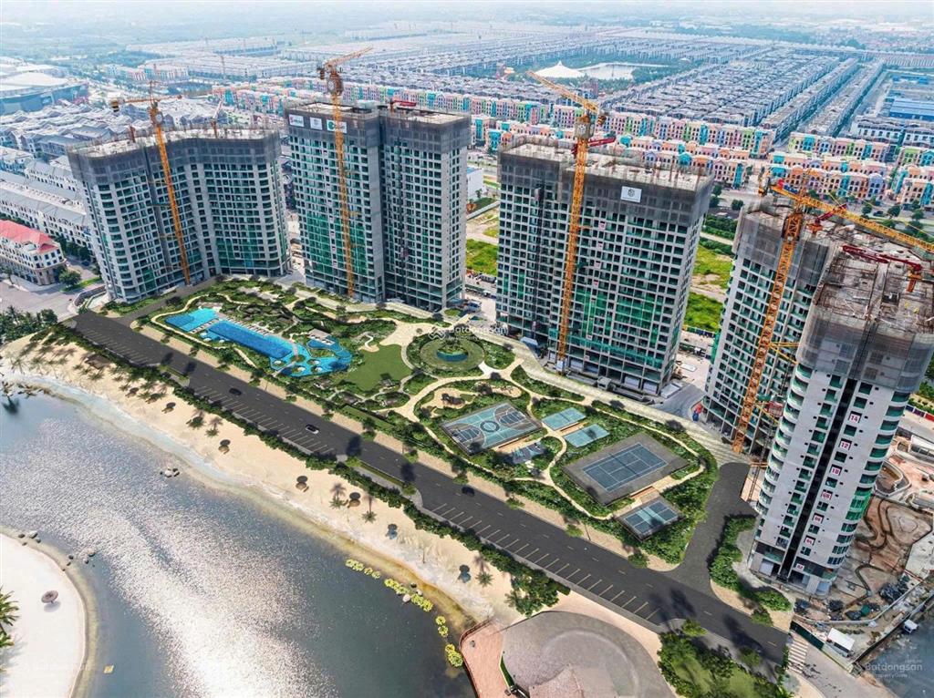 Cần bán nhanh căn 2pn  60m2  tòa c4l1  view pháo hoa  lumiere spring bay  vinhome ocean park 2