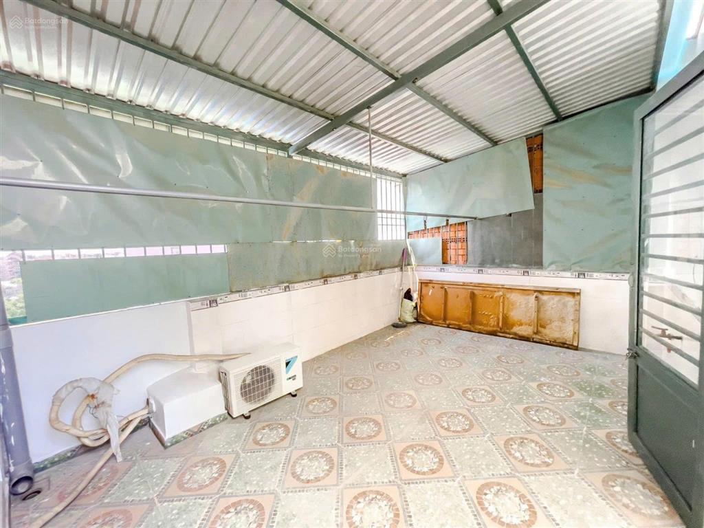 Bán nhà phố 183 hà huy giáp tp.hcm diện tích 5x25m chỉ đưa trước giá 7.5 tỷ nhận nhà