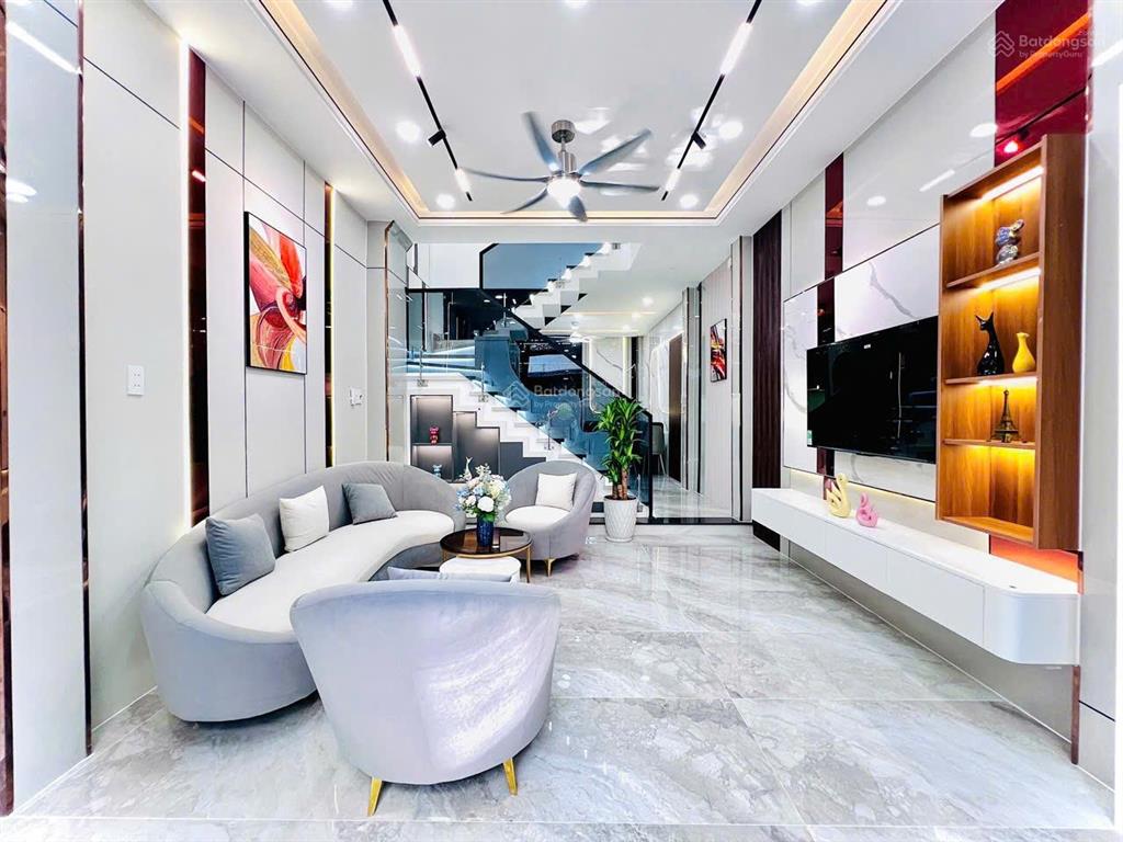 Bán nhà mặt phố tại thạnh xuân 25, 8 tỷ/căn , 125m2 , tp.hcm