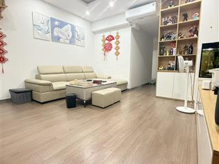 Gia đình cần nhượng lại căn hộ tại tòa 30t1 mặt đường nguyễn chánh, yên hòa, hà nội