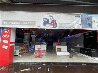 Cho thuê gấp nhà mặt tiền ngã 3 phú tài, vị trí đắc địa, mt rộng, kinh doanh đa ngành nghề, 30tr/th
