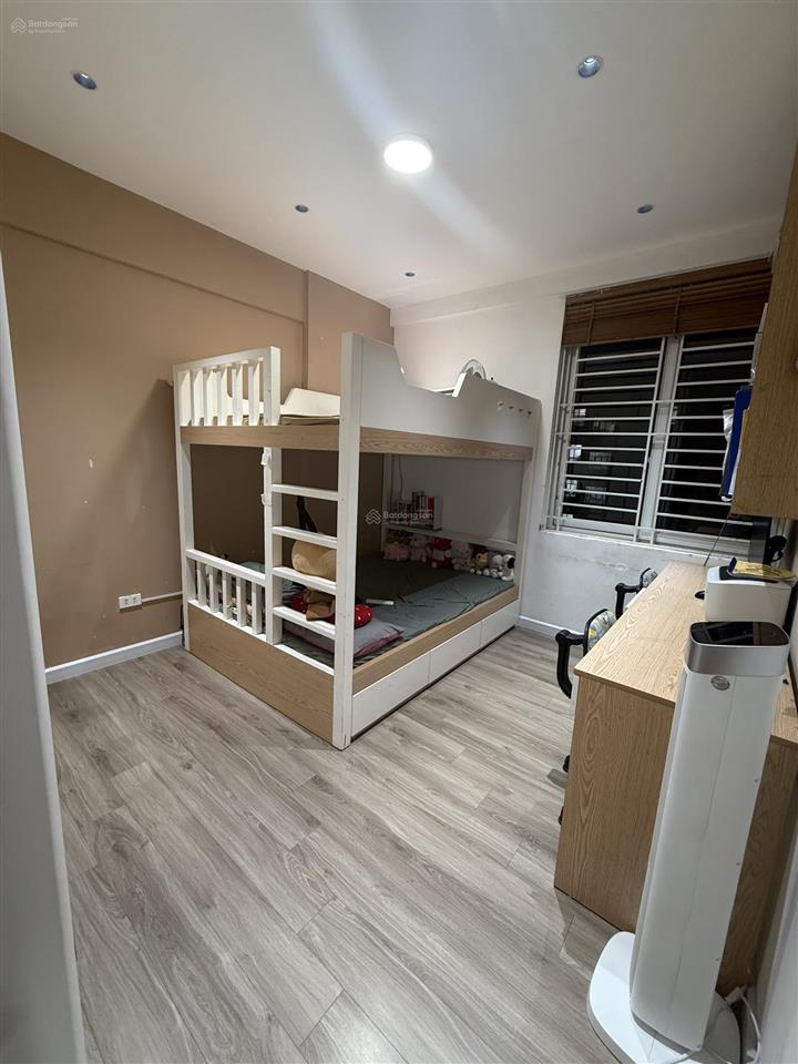 Bán căn hộ 2 ngủ chung cư hud tây nam linh đàm giá 4,x tỷ nội thất xịn.