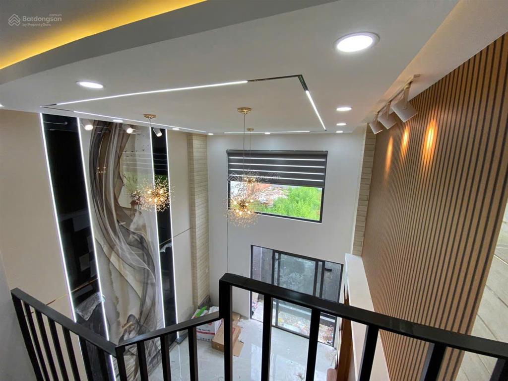Bán nhà hxh đường số 16 phường bhh diện tích 4x13,5 đúc 1 trệt 3 lầu bán 7,2 tỷ  0946 567 *** hiểu