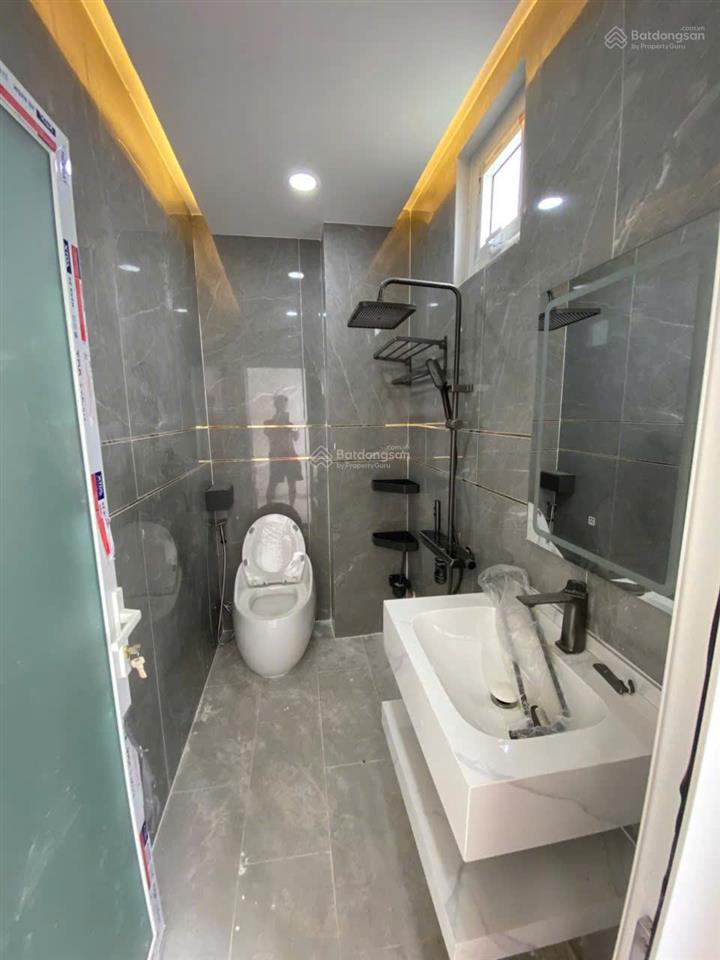 Bán nhà hxh đường số 16 phường bhh diện tích 4x13,5 đúc 1 trệt 3 lầu bán 7,2 tỷ  0946 567 *** hiểu