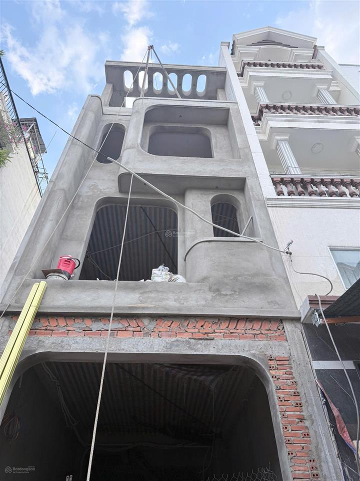 Bán nhà hxh đường số 16 phường bhh diện tích 4x14 đúc 1 trệt 1 lửng 2 lầu bán 7,5 tỷ  0946 567 ***