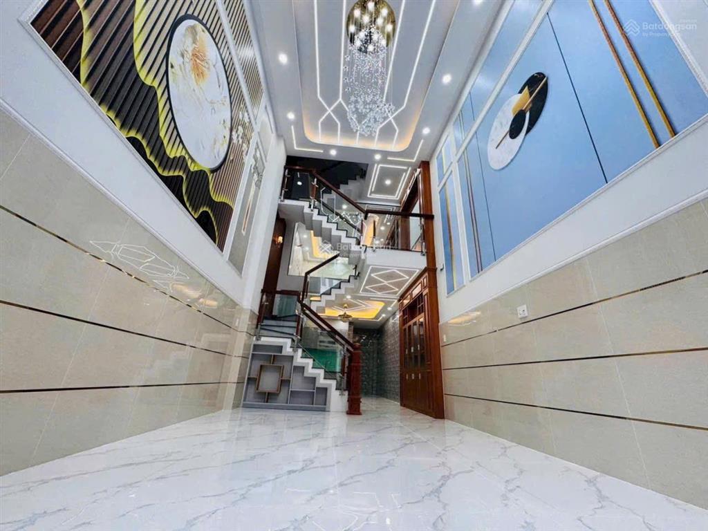 Nhà hẻm xe hơi đường hương lộ 3 dt 4x14m đúc 1 trệt 2 lầu bán 6,9 tỷ