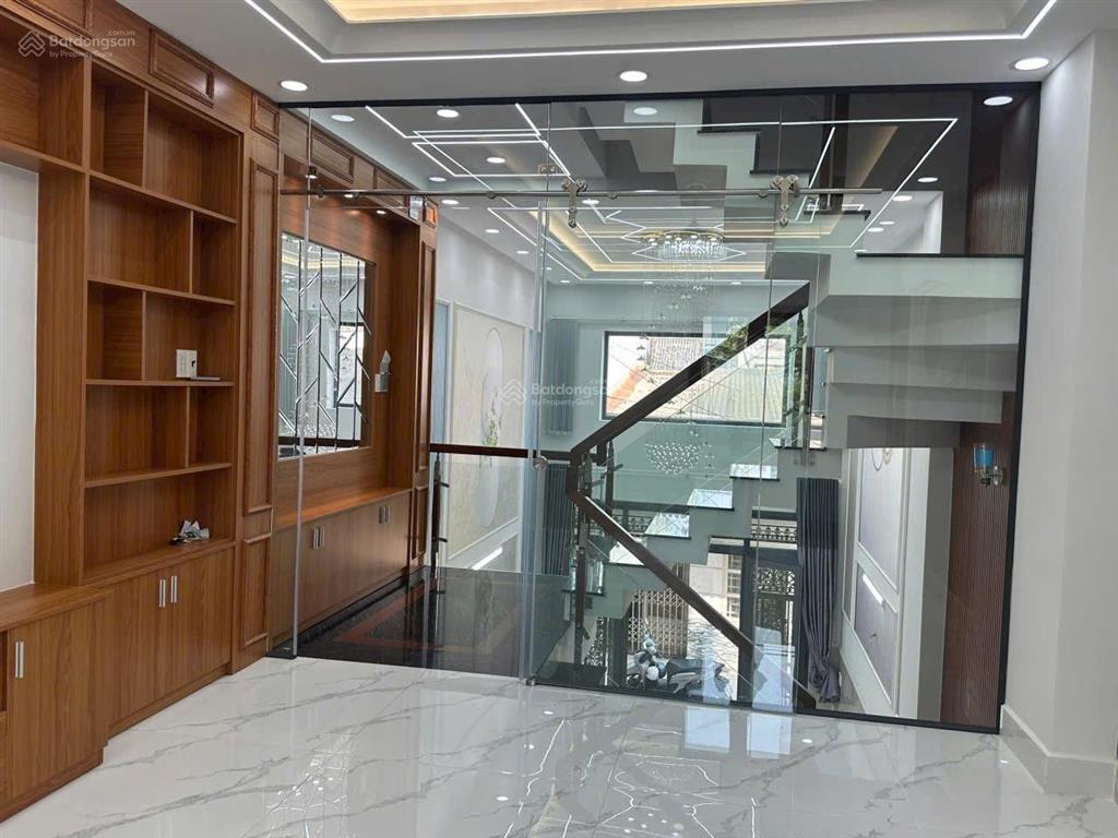 Nhà hẻm xe hơi đường hương lộ 3 dt 4x14m đúc 1 trệt 2 lầu bán 6,9 tỷ