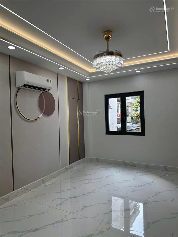 Nhà hẻm xe hơi đường hương lộ 3 dt 4x14m đúc 1 trệt 2 lầu bán 6,9 tỷ