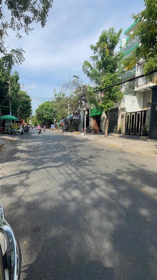 Bán lô đất góc 2 mặt tiền đường t6, phường tây thạnh dt 4x25 đất trống bán 13,5 tỷ  0946 567 ***