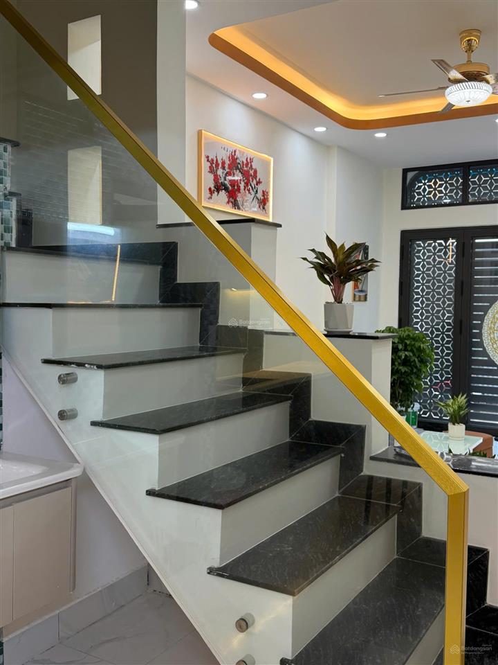Bán nhà hẻm đường số 15 phường bhh diện tích 4x12,5 đúc 1 trệt 2 lầu bán 6,35 tỷ 